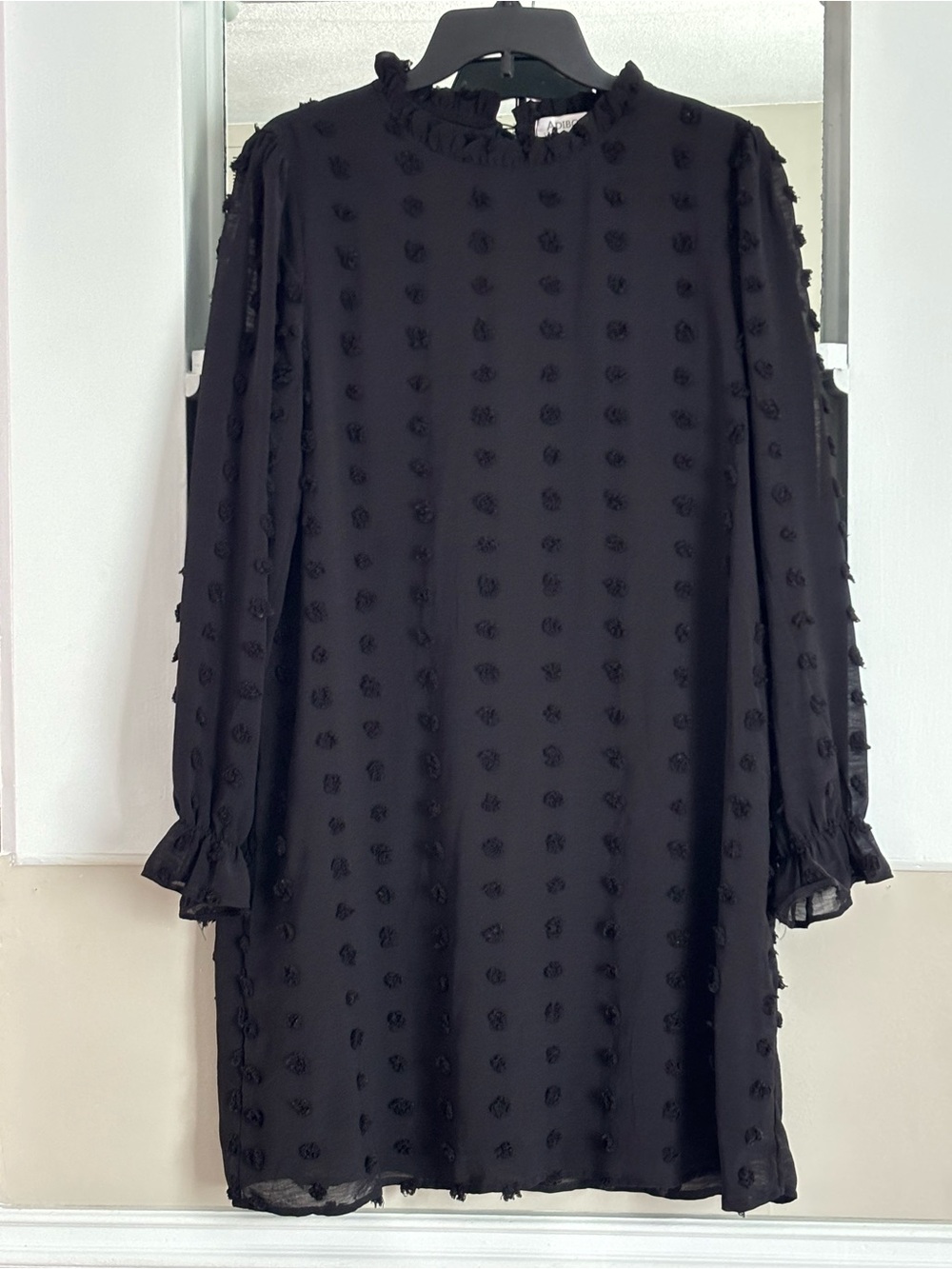 Black Textured Long-Sleeve Shift Dress - Women